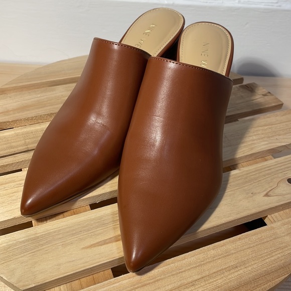Nine West Renny Mules Size 8.5 - Picture 2 of 7